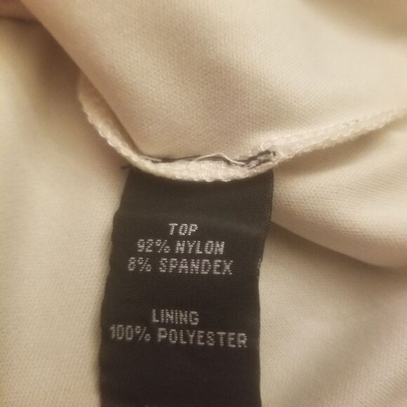 Iz Byer Mock Neck Sleeveless Flare Top Black Lace Overlay White Lining Sz Small - Picture 6 of 8